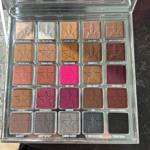Star Wedding Artistry Palette by Jeffree Star – Vaulted Collection - Picture 2 of 3
